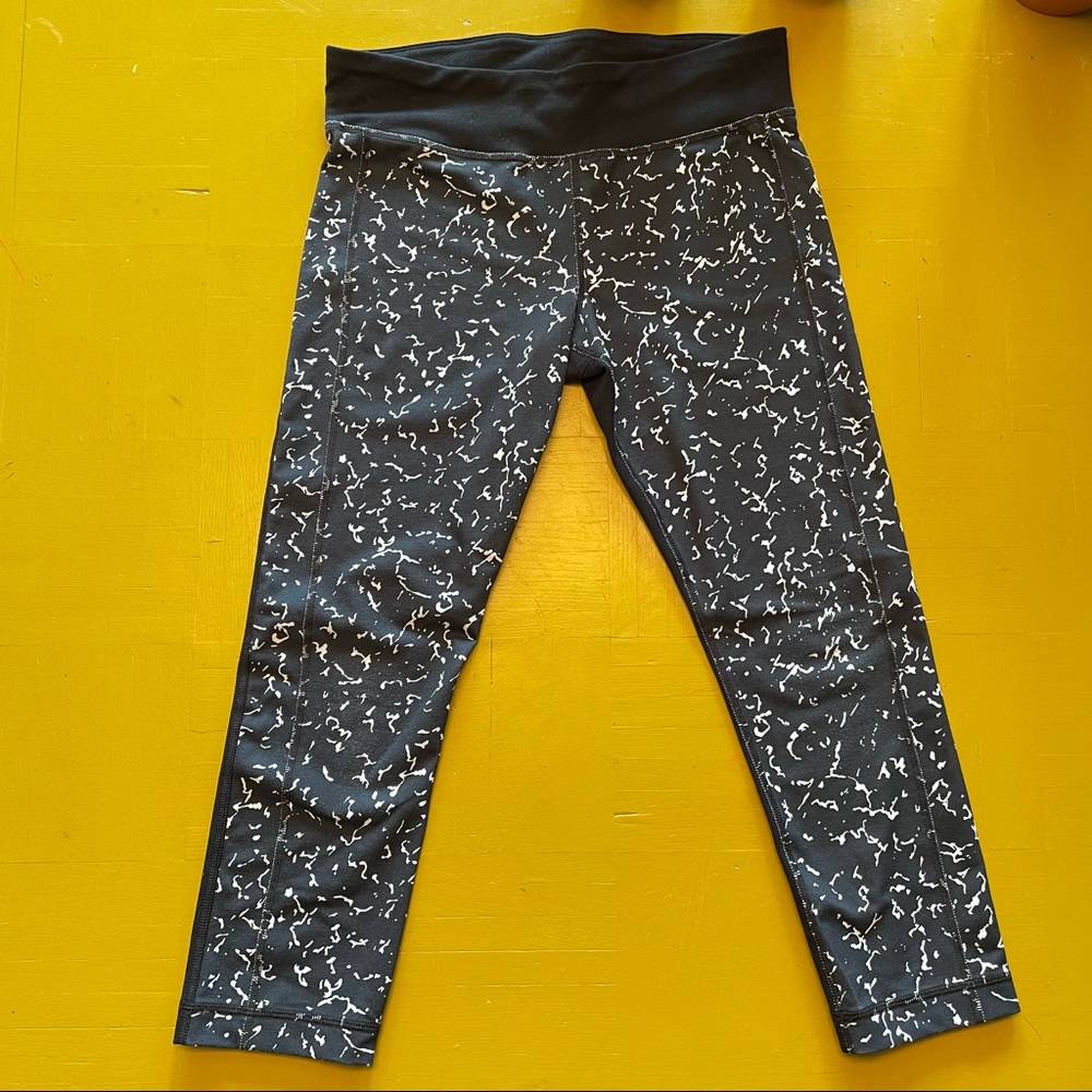 Under Armour yoga pants - S